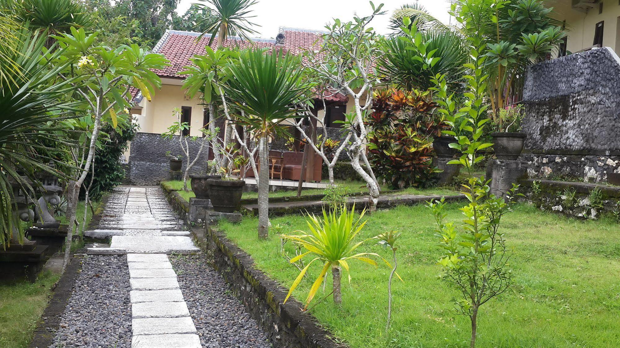 Belong Bunter Homestay 울루와뚜 외부 사진